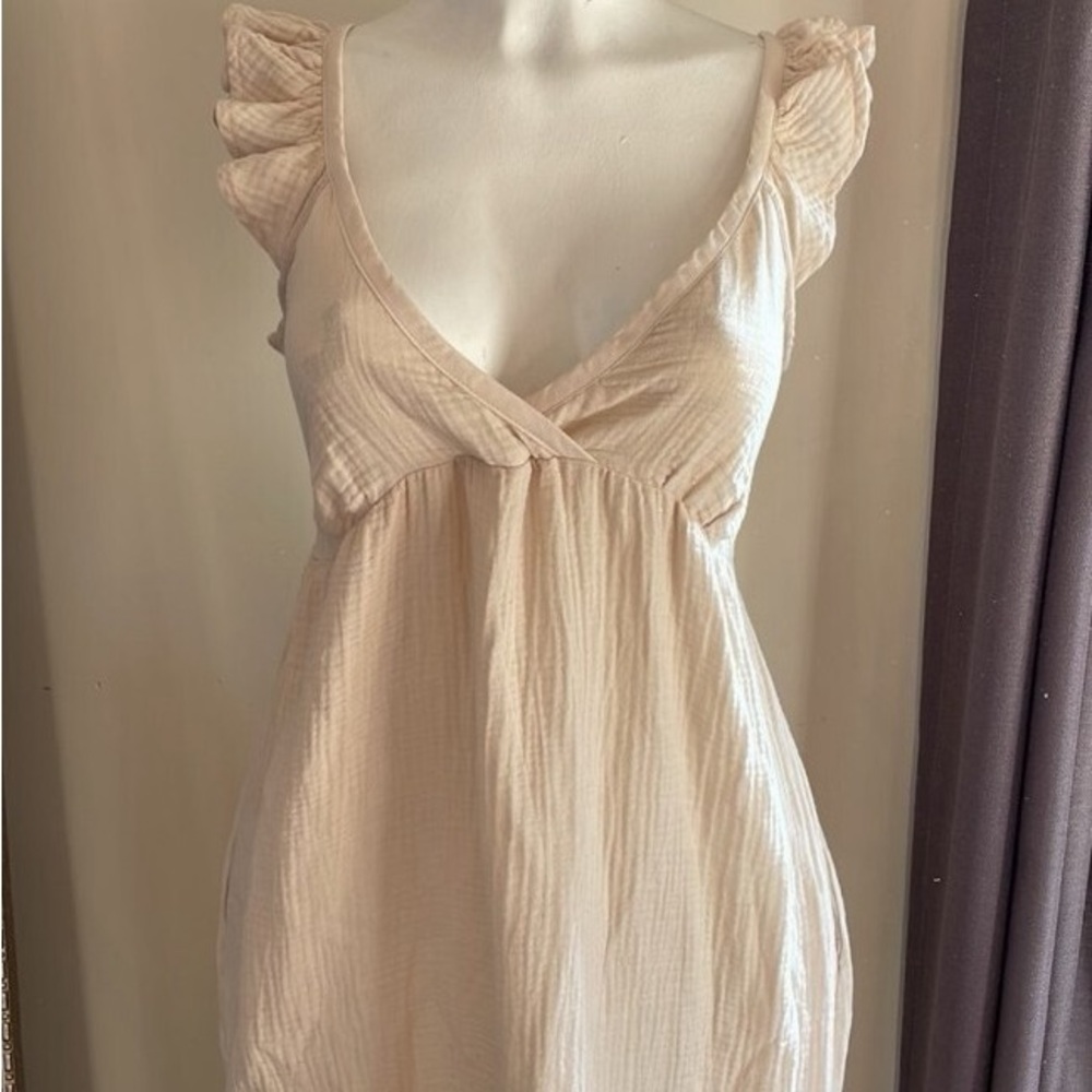 Cream Ruffled Sleeveless Dress
